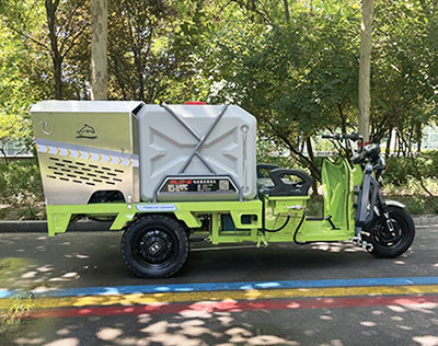 电动三轮冲洗车